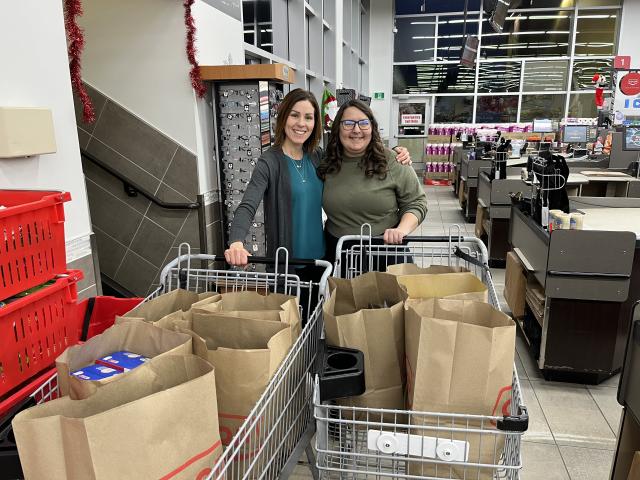 Parkland_Humane_Society_Shopping_Spree16975.jpeg
