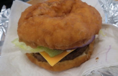 Bannock Burger.jpg