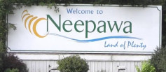 Neepawa Sign.jpg