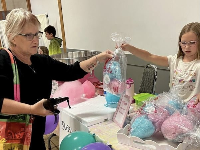 Future CEOs Take the Floor In Neepawa